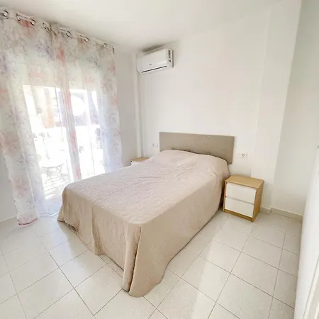 Casa Helena * Τορεβιέχα